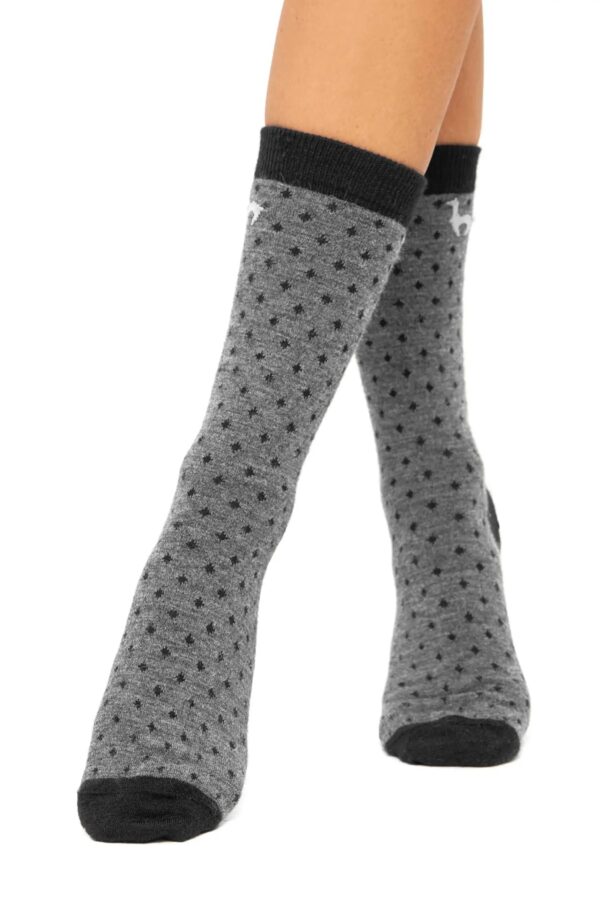 Pünktchen Socken aus Alpakawolle